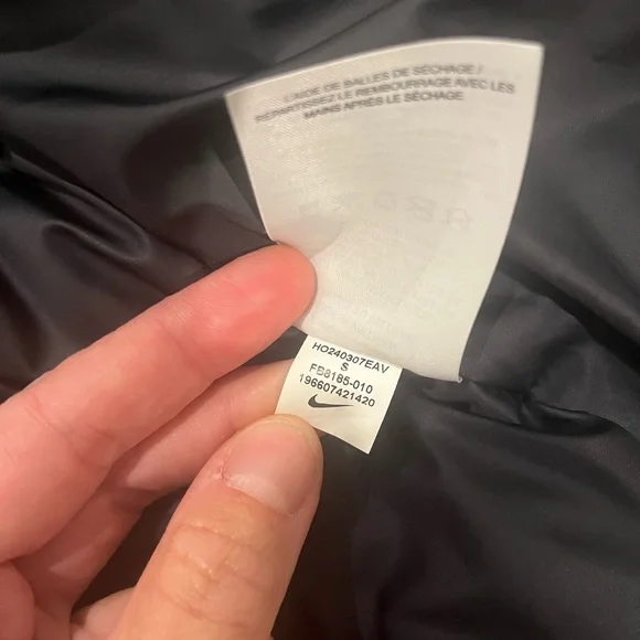 Nike Storm FIT Windrunner Puffer Jacket - Picture 6 of 6